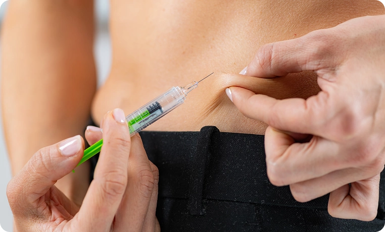 Injecting-weight-loss-injection